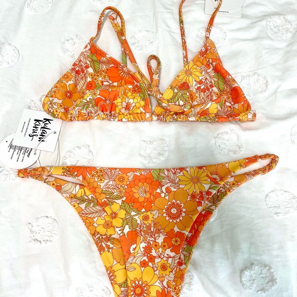 brand new Kulani Kinis sun bum bikini!
